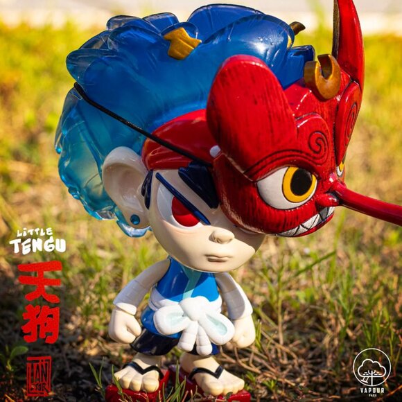 NWT VAPOUR PARK x Tan-sTaR Little Tengu Limited Edition Vinyl Figure - Picture 3 of 14
